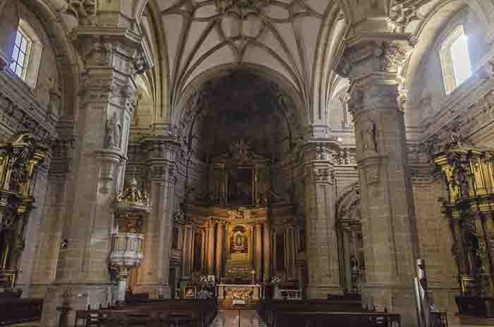 Guipúzcoa - San Sebastián 034 - basílica de Santa María del Coro.jpg